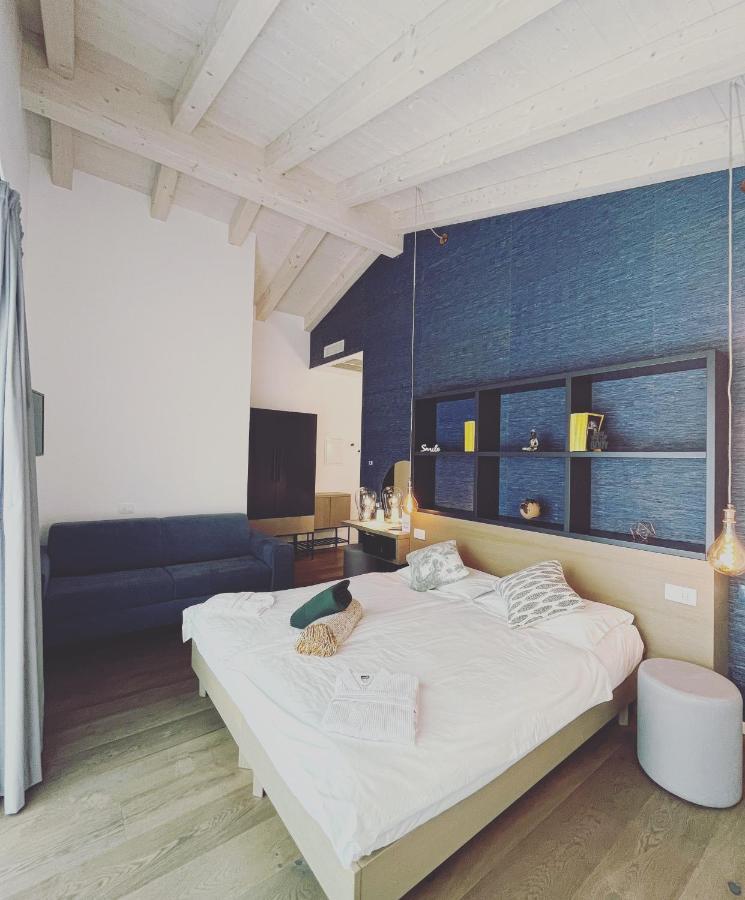 Glocal Torbole Hotell Torbole Sul Garda Exteriör bild