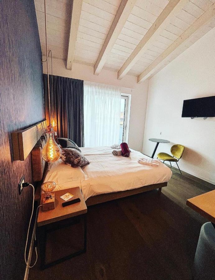 Glocal Torbole Hotell Torbole Sul Garda Exteriör bild