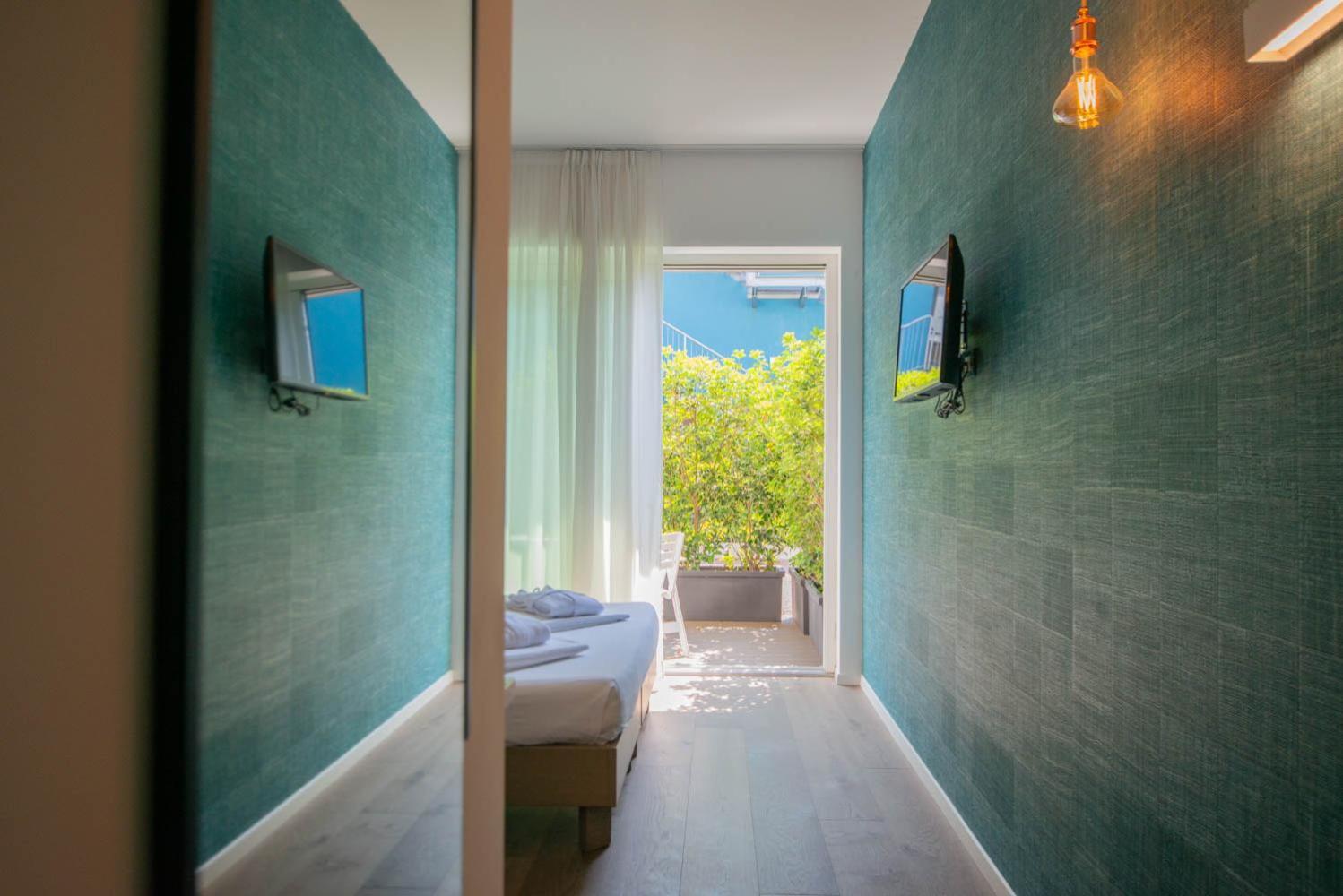 Glocal Torbole Hotell Torbole Sul Garda Exteriör bild