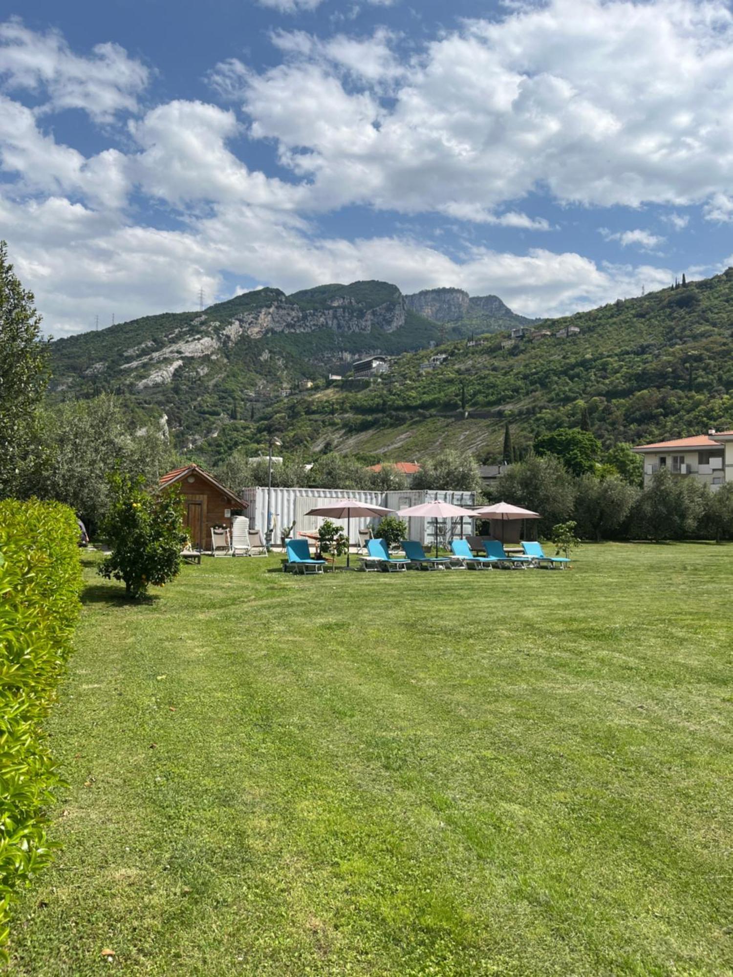 Glocal Torbole Hotell Torbole Sul Garda Exteriör bild